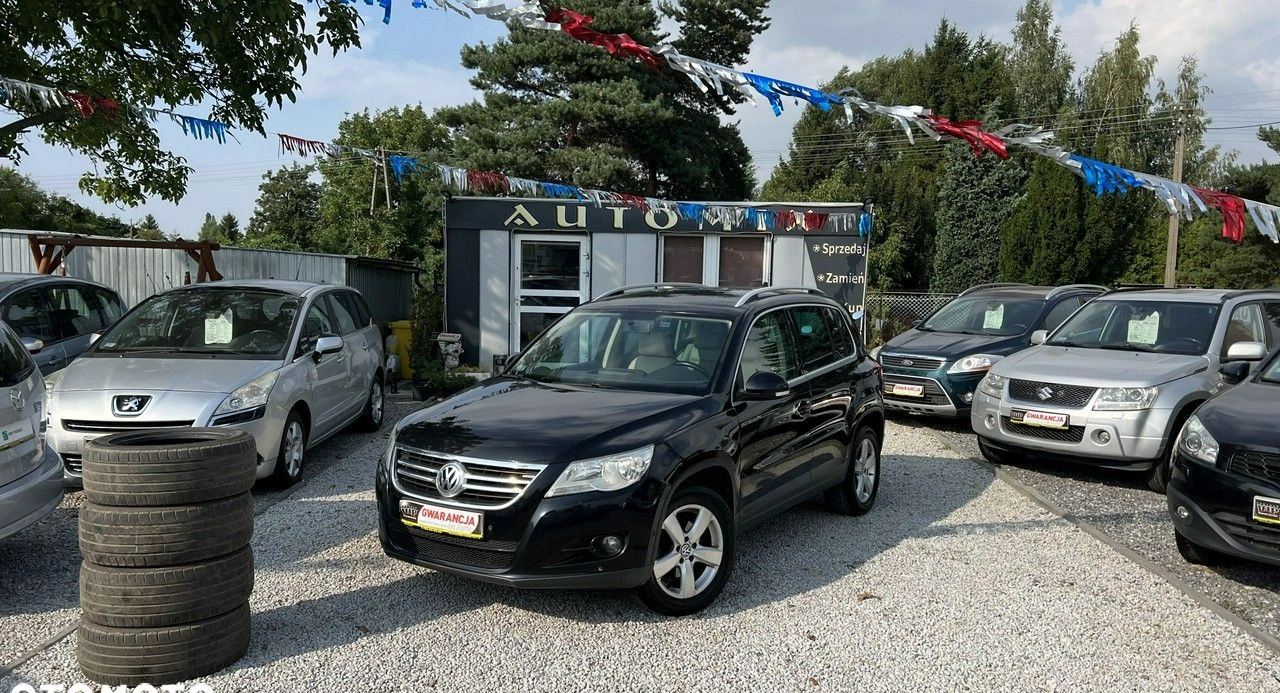 Volkswagen Tiguan cena 32900 przebieg: 272000, rok produkcji 2009 z Skawina małe 352